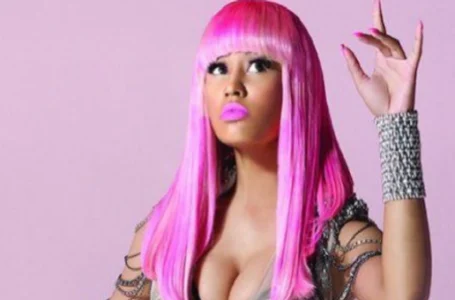 La rapper Nicki Minaj: “un amico ha avuto rigonfiamento ai testicoli ed è impotente dopo il vaccino”