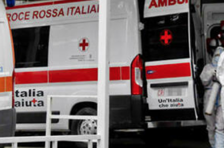 PositanoNews: “I giornali raccontino la verità: al Cotugno a Napoli intubati e morti anche vaccinati con doppia dose”