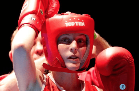 Muore 31enne campionessa di boxe Julie la Galliard. Era vaccinata ed è risultata positiva al covid