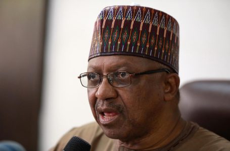 Nigeria- Ministro della Salute Ehanire: “La vaccinazione non può fermare totalmente l’infezione”