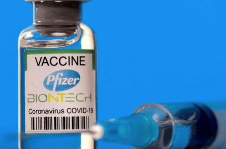 Reuters lunedì 20 dicembre: accertato decesso a causa del vaccino Pfizer di un 26enne in Nuova Zelanda. Anche un tredicenne morto dopo Pfizer. Smentita la tesi italica della “miocardite benigna post vaccino”