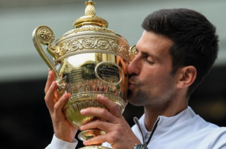Novak Djokovic compra un’azienda biotecnologica per la cura del covid