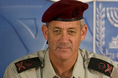 Contagiato dopo la quarta dose il Ministro della Difesa israeliano, Generale Benny Gantz