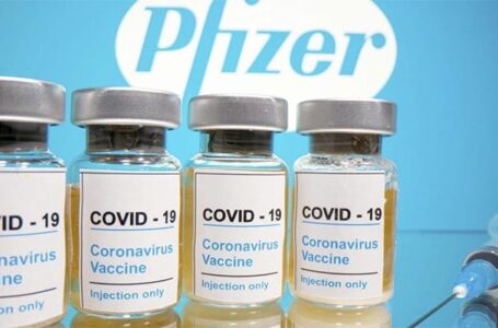 L’UE e la Pfizer rinegoziano il controverso contratto sui vaccini